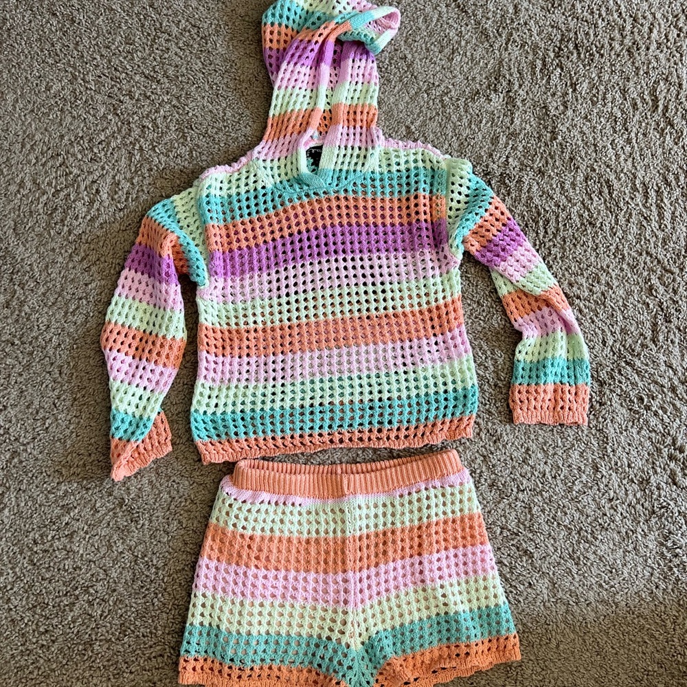 Art Class Peach Knit Shorts